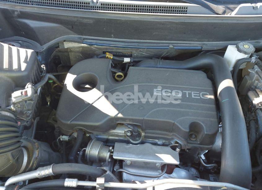 Photo 10 of 2022 Chevrolet Equinox FWD 2FL (VIN 3GNAXJEV7NL132619)