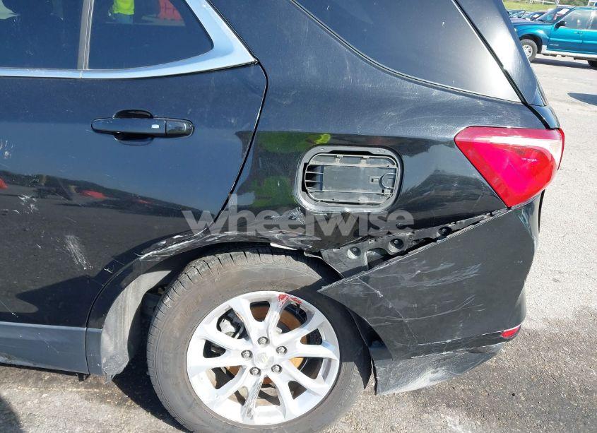 Photo 17 of 2018 Chevrolet Equinox LT (VIN 3GNAXJEV8JL128847)