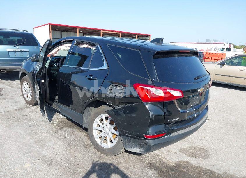Photo 3 of 2018 Chevrolet Equinox LT (VIN 3GNAXJEV8JL128847)