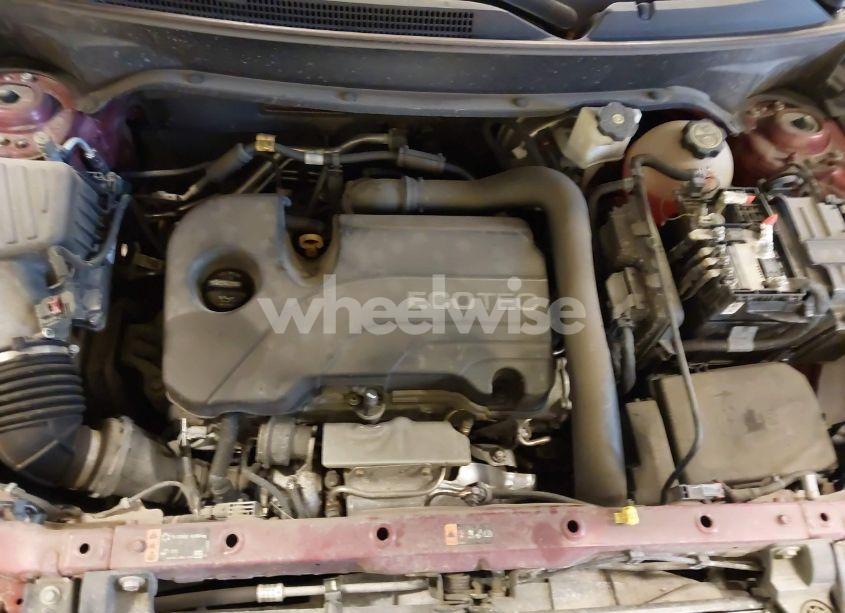 Photo 10 of 2018 Chevrolet Equinox LT (VIN 3GNAXJEV8JL397463)