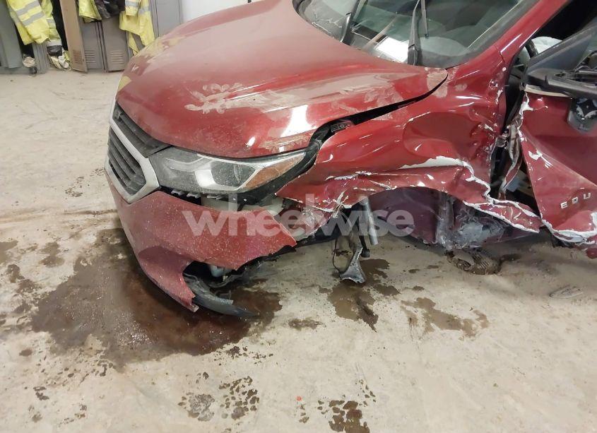 Photo 6 of 2018 Chevrolet Equinox LT (VIN 3GNAXJEV8JL397463)