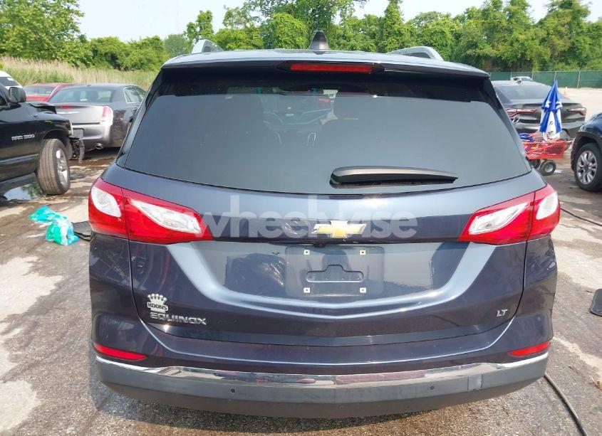 Photo 16 of 2018 Chevrolet Equinox LT (VIN 3GNAXJEV8JS500886)
