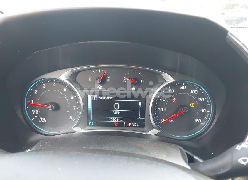 Photo 7 of 2018 Chevrolet Equinox LT (VIN 3GNAXJEV8JS500886)