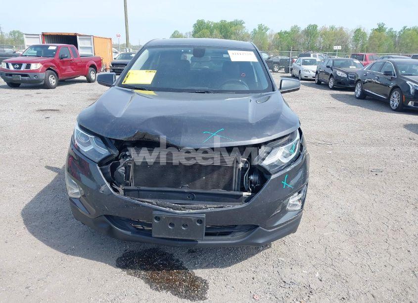 Photo 12 of 2018 Chevrolet Equinox LT (VIN 3GNAXJEV8JS504338)