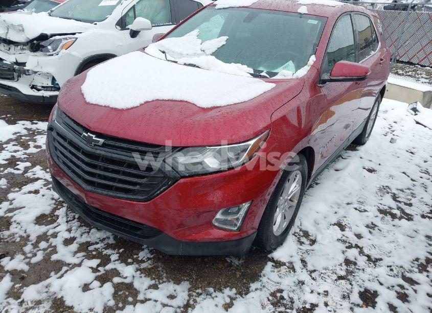 Photo 2 of 2018 Chevrolet Equinox LT (VIN 3GNAXJEV8JS507711)