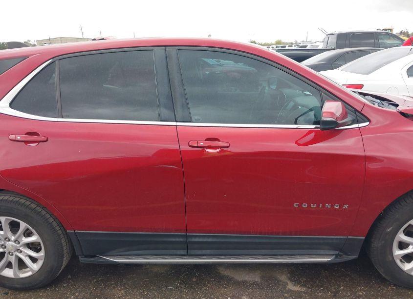 Photo 13 of 2018 Chevrolet Equinox LT (VIN 3GNAXJEV8JS531068)