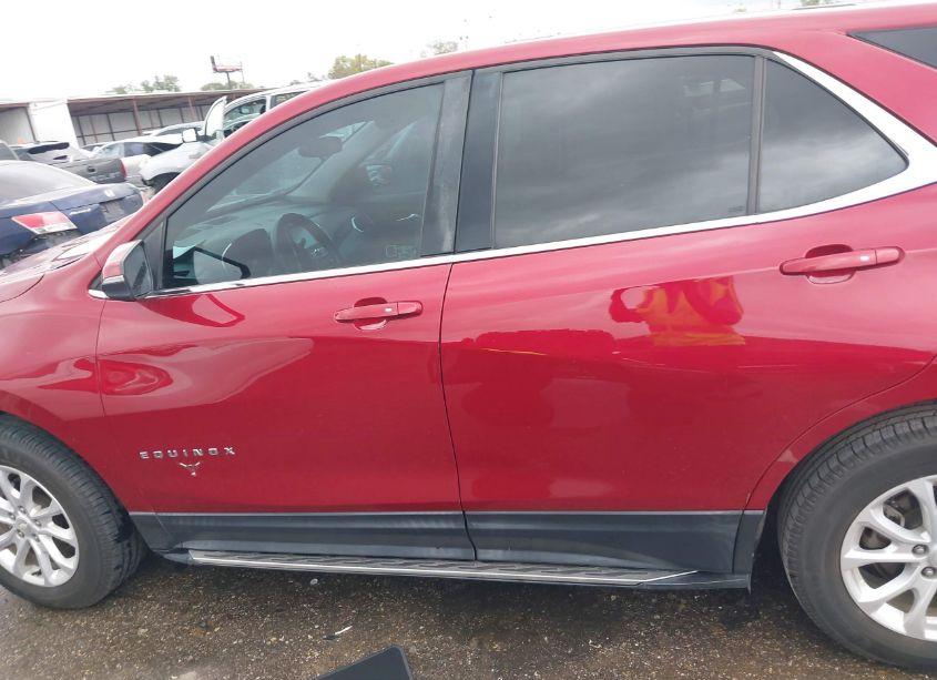 Photo 14 of 2018 Chevrolet Equinox LT (VIN 3GNAXJEV8JS531068)