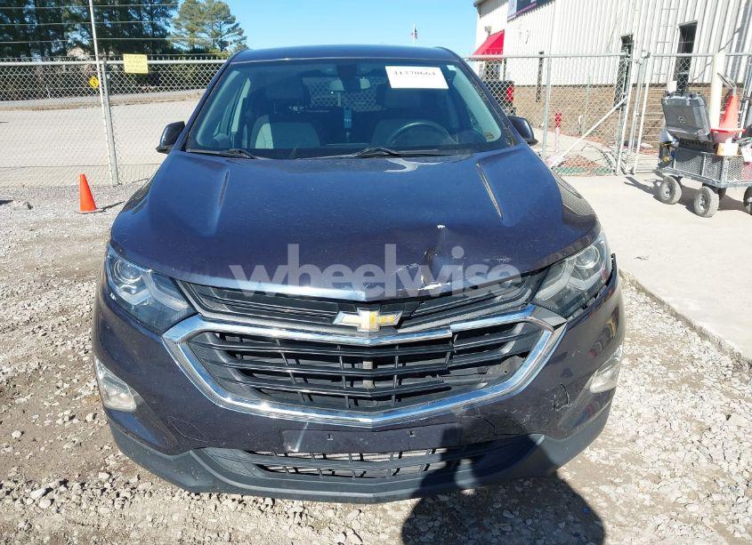 Photo 6 of 2018 Chevrolet Equinox LT (VIN 3GNAXJEV8JS542622)