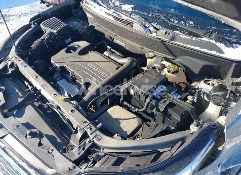 Photo 10 of 2018 Chevrolet Equinox LT (VIN 3GNAXJEV8JS551756)