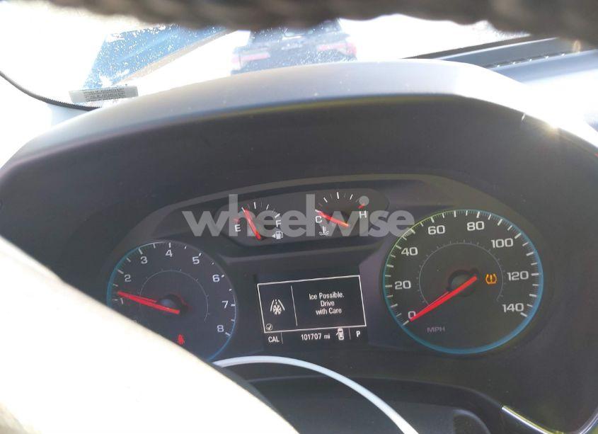 Photo 7 of 2018 Chevrolet Equinox LT (VIN 3GNAXJEV8JS551756)