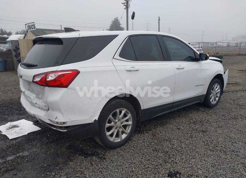 Photo 4 of 2018 Chevrolet Equinox LT (VIN 3GNAXJEV8JS575314)