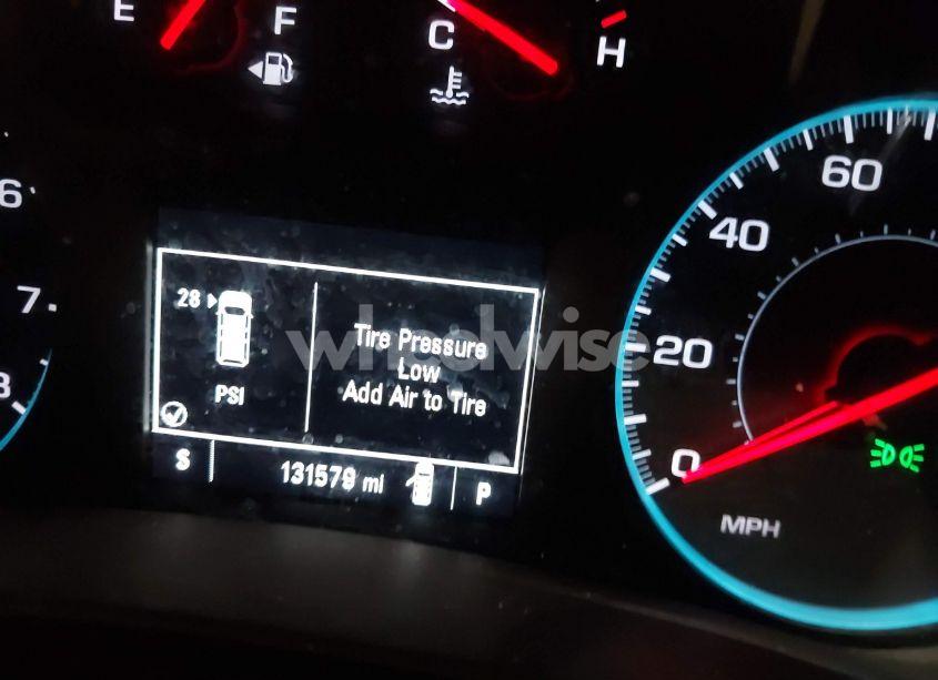 Photo 15 of 2018 Chevrolet Equinox LT (VIN 3GNAXJEV8JS582327)