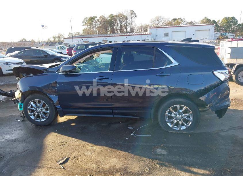 Photo 14 of 2018 Chevrolet Equinox LT (VIN 3GNAXJEV8JS635933)