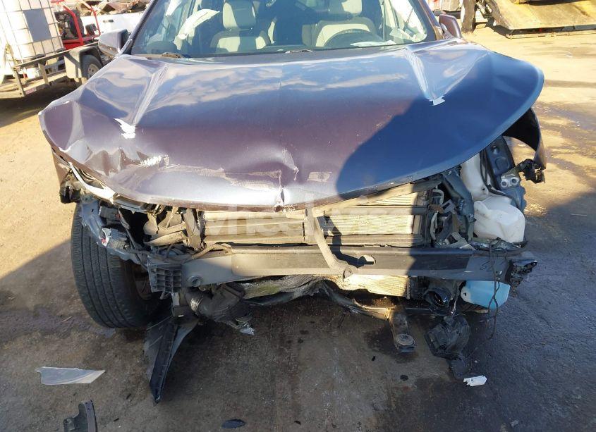 Photo 6 of 2018 Chevrolet Equinox LT (VIN 3GNAXJEV8JS635933)