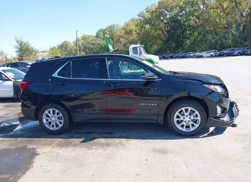 Photo 13 of 2019 Chevrolet Equinox LT (VIN 3GNAXJEV8KL304037)