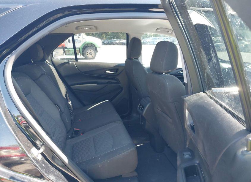 Photo 8 of 2019 Chevrolet Equinox LT (VIN 3GNAXJEV8KL304037)