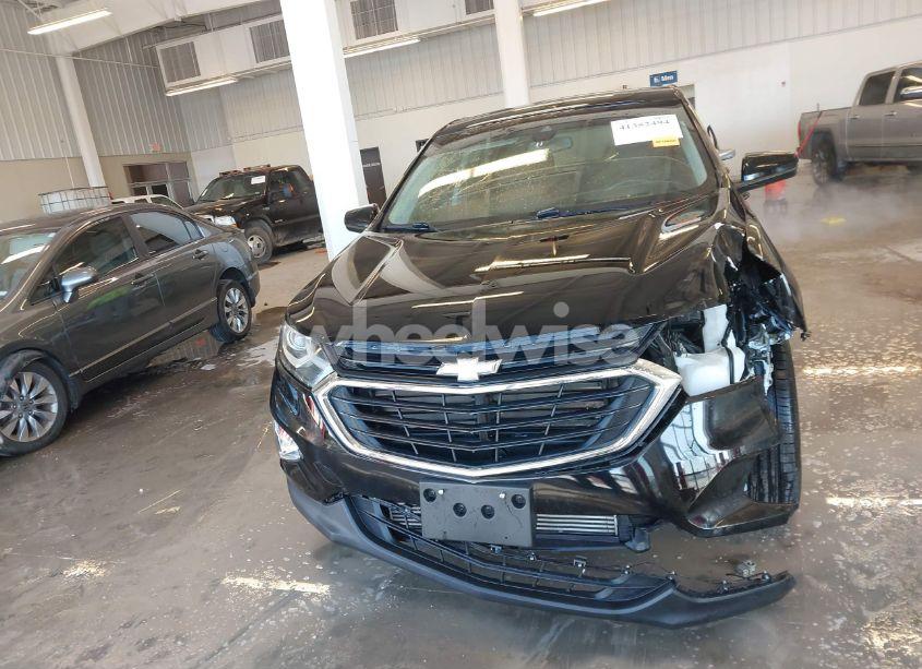 Photo 13 of 2019 Chevrolet Equinox (VIN 3GNAXJEV8KL309643)