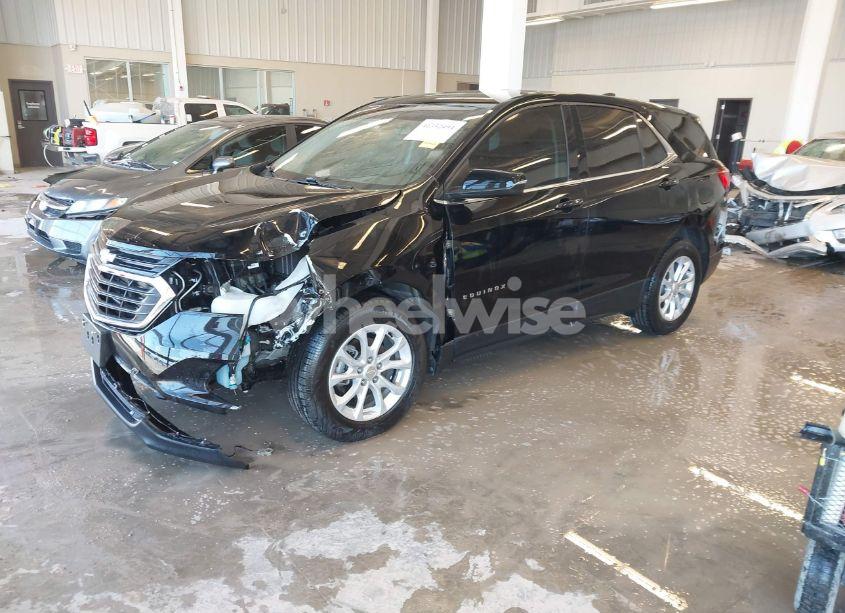 Photo 2 of 2019 Chevrolet Equinox (VIN 3GNAXJEV8KL309643)
