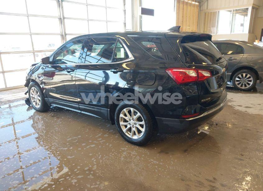 Photo 3 of 2019 Chevrolet Equinox (VIN 3GNAXJEV8KL309643)