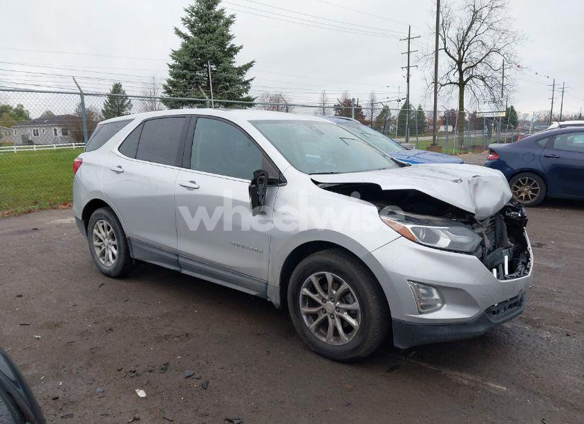 2020 Chevrolet Equinox FWD 2FL (VIN 3GNAXJEV8LS529310) main photo