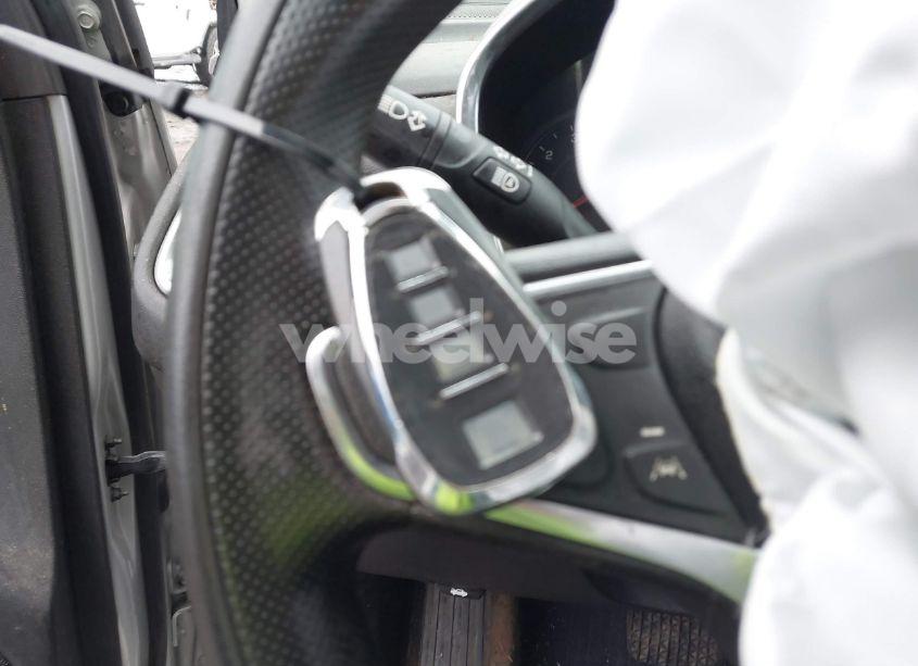 Photo 11 of 2020 Chevrolet Equinox FWD 2FL (VIN 3GNAXJEV8LS529310)