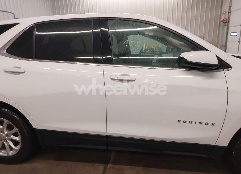 Photo 13 of 2020 Chevrolet Equinox FWD 2FL (VIN 3GNAXJEV8LS738191)