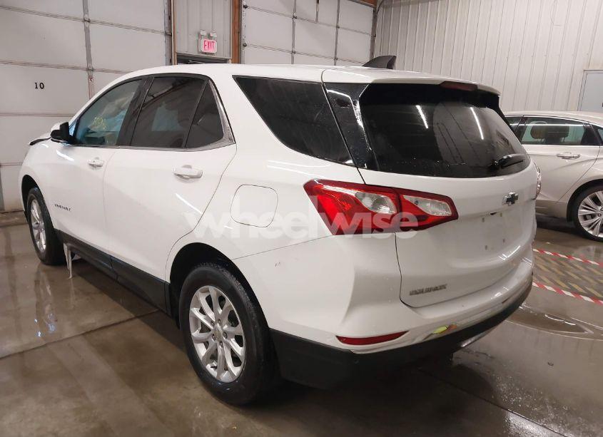 Photo 3 of 2020 Chevrolet Equinox FWD 2FL (VIN 3GNAXJEV8LS738191)