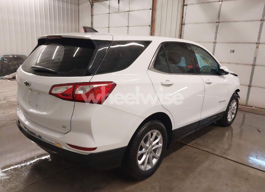 Photo 4 of 2020 Chevrolet Equinox FWD 2FL (VIN 3GNAXJEV8LS738191)