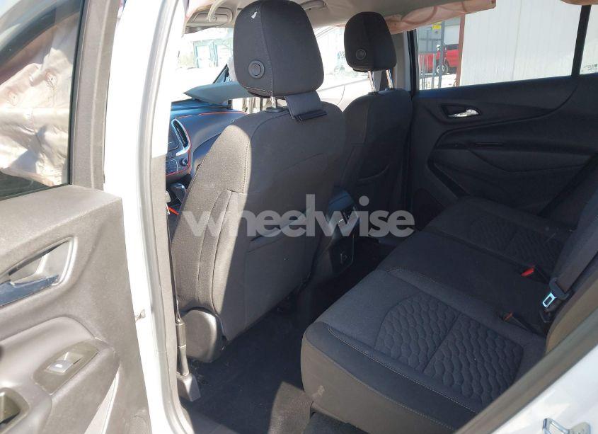 Photo 8 of 2020 Chevrolet Equinox FWD 2FL (VIN 3GNAXJEV8LS738191)