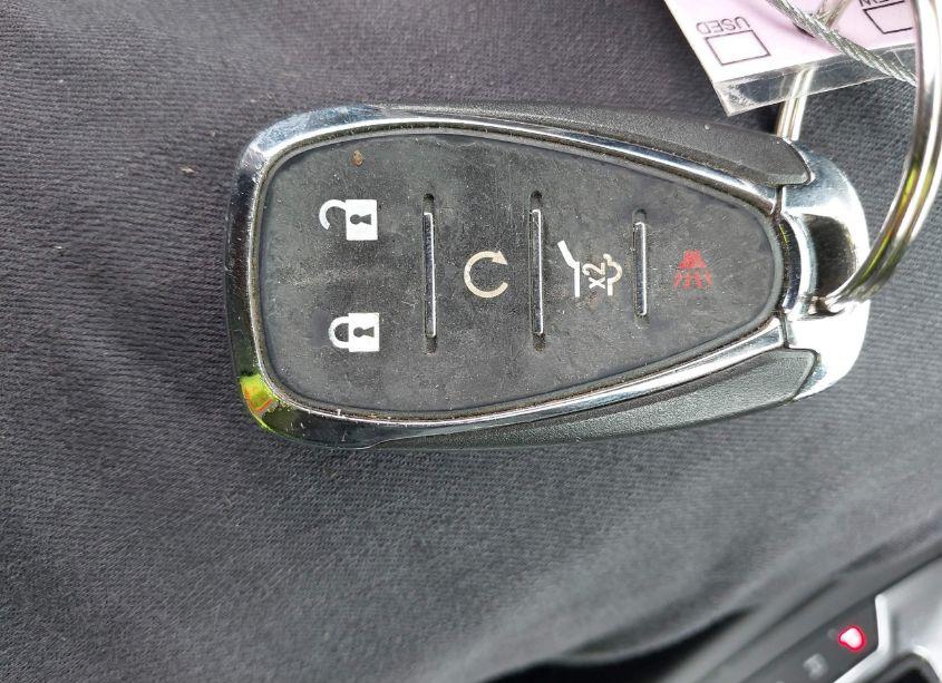 Photo 11 of 2018 Chevrolet Equinox LT (VIN 3GNAXJEV9JL105447)