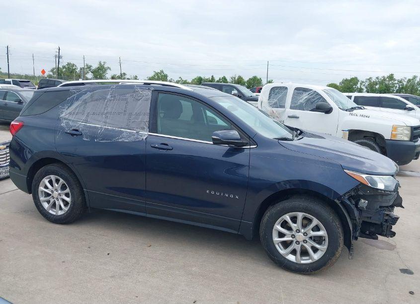 Photo 14 of 2018 Chevrolet Equinox LT (VIN 3GNAXJEV9JL105447)