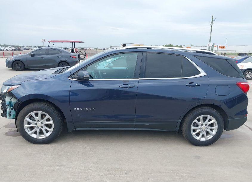 Photo 15 of 2018 Chevrolet Equinox LT (VIN 3GNAXJEV9JL105447)