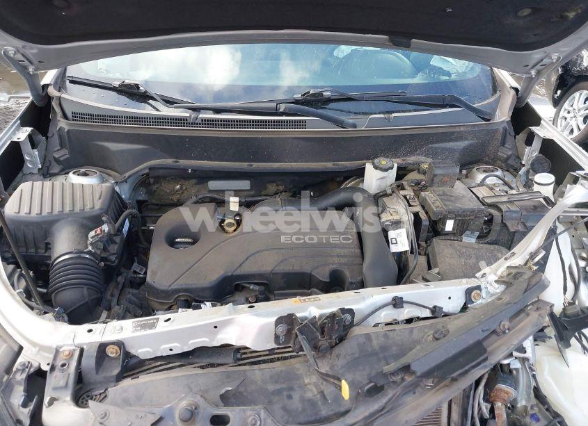 Photo 10 of 2018 Chevrolet Equinox LT (VIN 3GNAXJEV9JL130817)