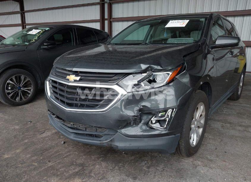 Photo 6 of 2018 Chevrolet Equinox LT (VIN 3GNAXJEV9JS575936)
