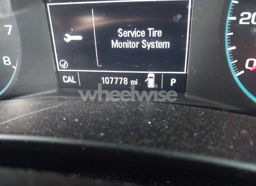 Photo 16 of 2018 Chevrolet Equinox LT (VIN 3GNAXJEV9JS591330)