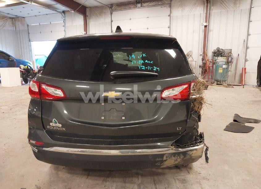 Photo 16 of 2019 Chevrolet Equinox LT (VIN 3GNAXJEV9KS593886)