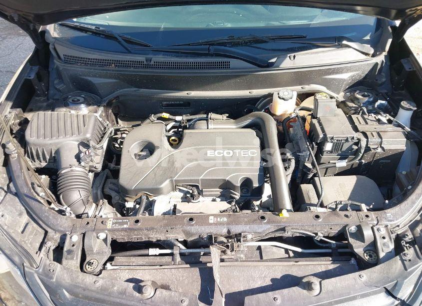 Photo 10 of 2020 Chevrolet Equinox FWD 2FL (VIN 3GNAXJEV9LS528165)