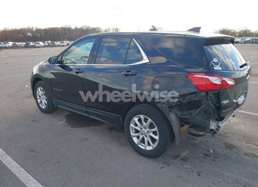 Photo 3 of 2020 Chevrolet Equinox FWD 2FL (VIN 3GNAXJEV9LS530241)