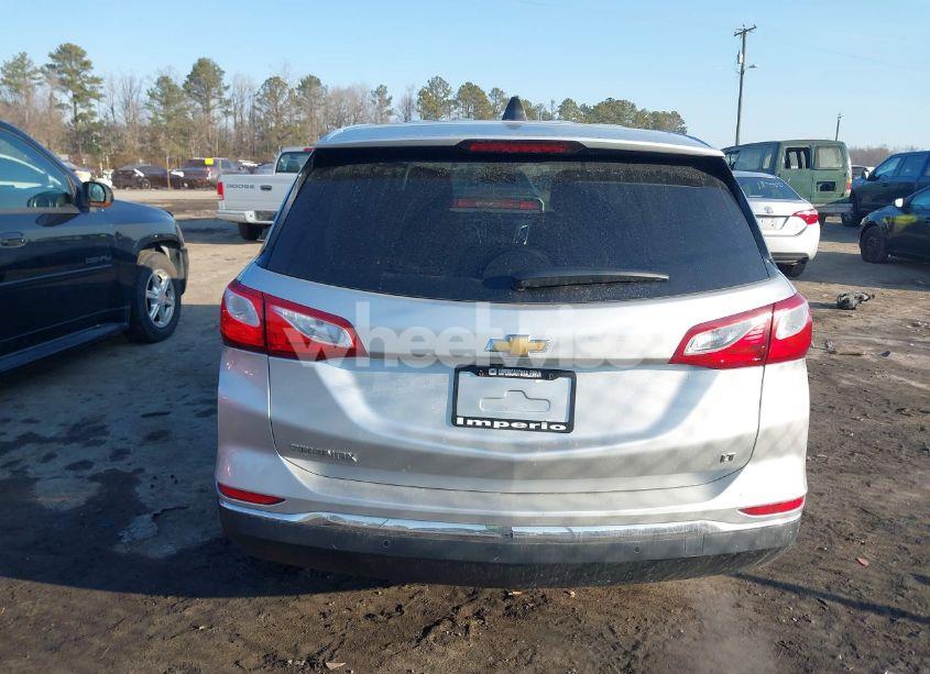 Photo 16 of 2020 Chevrolet Equinox FWD 2FL (VIN 3GNAXJEV9LS542518)