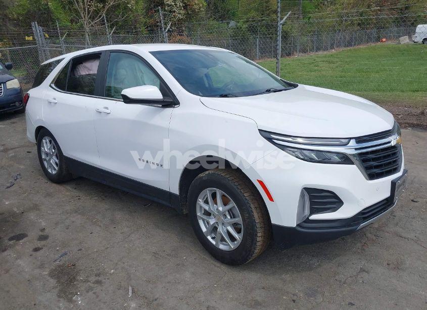 2022 Chevrolet Equinox FWD 2FL (VIN 3GNAXJEV9NL132136) main photo