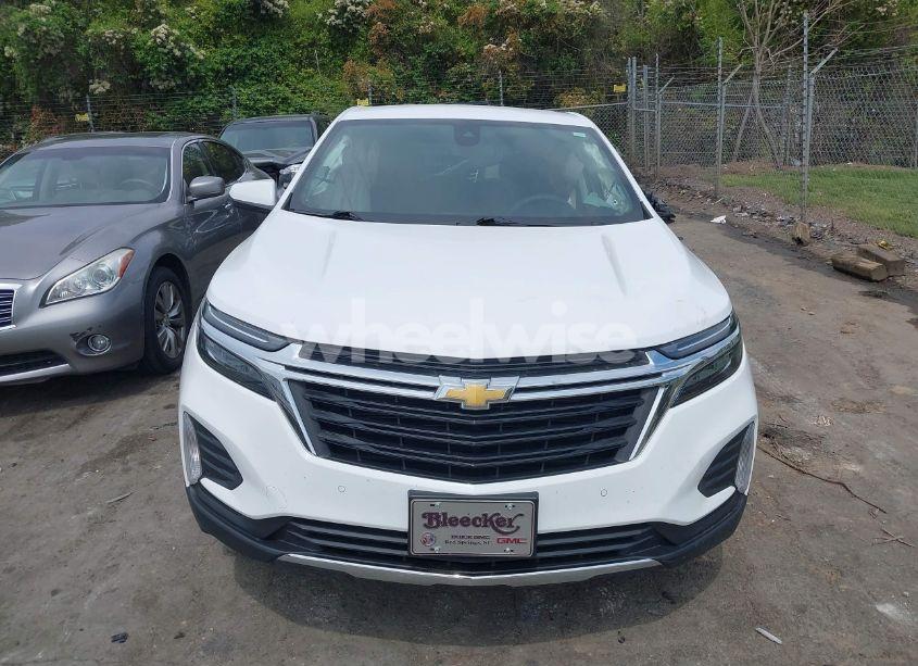 Photo 12 of 2022 Chevrolet Equinox FWD 2FL (VIN 3GNAXJEV9NL132136)