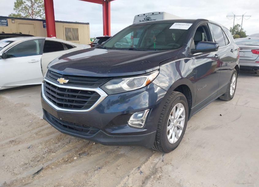 Photo 2 of 2018 Chevrolet Equinox LT (VIN 3GNAXJEVXJL117073)