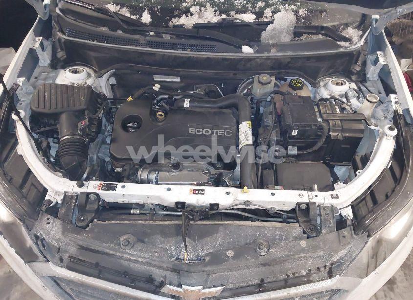 Photo 10 of 2018 Chevrolet Equinox LT (VIN 3GNAXJEVXJL277230)