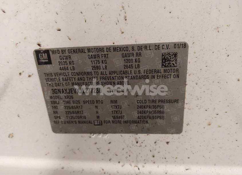 Photo 9 of 2018 Chevrolet Equinox LT (VIN 3GNAXJEVXJL277230)