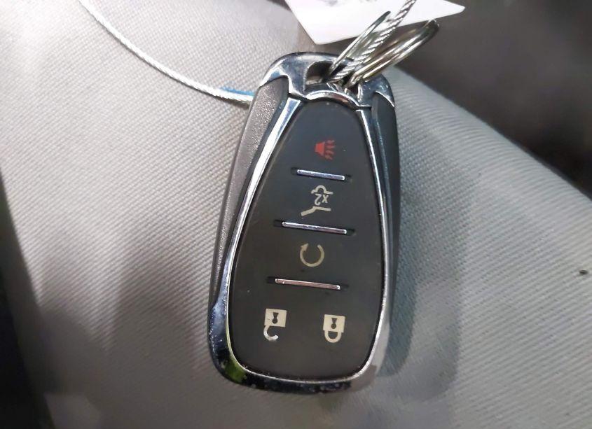 Photo 11 of 2018 Chevrolet Equinox LT (VIN 3GNAXJEVXJL351617)