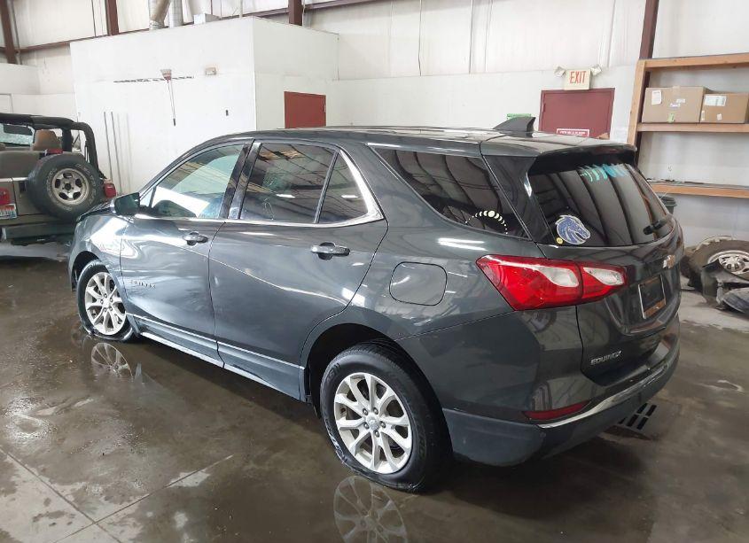 Photo 3 of 2018 Chevrolet Equinox LT (VIN 3GNAXJEVXJL351617)