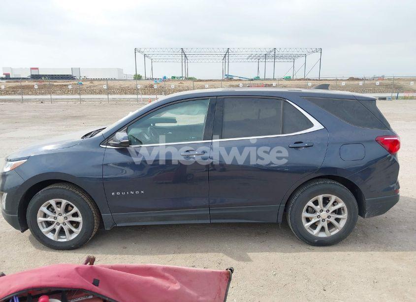 Photo 14 of 2018 Chevrolet Equinox LT (VIN 3GNAXJEVXJL364660)