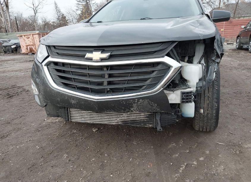 Photo 12 of 2018 Chevrolet Equinox LT (VIN 3GNAXJEVXJS502980)