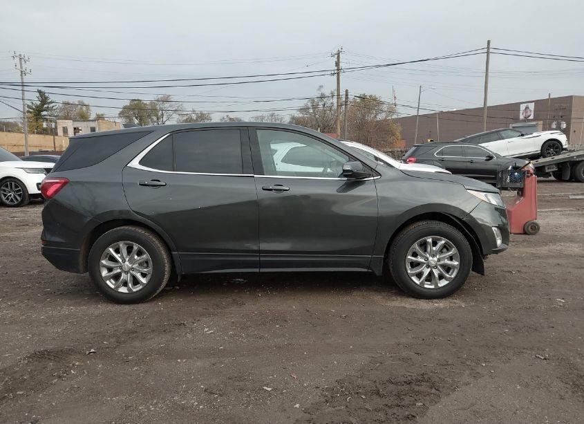Photo 14 of 2018 Chevrolet Equinox LT (VIN 3GNAXJEVXJS502980)