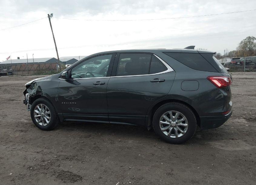 Photo 15 of 2018 Chevrolet Equinox LT (VIN 3GNAXJEVXJS502980)